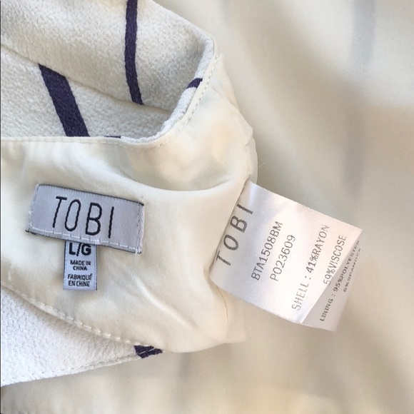 Tobi - White and Navy Stripe Halter Top - Picture 4 of 4